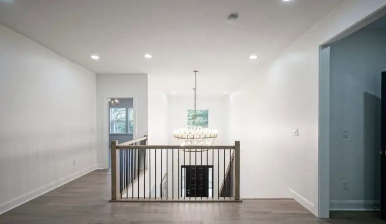 Loft and Foyer view Altavista PAinting Pro